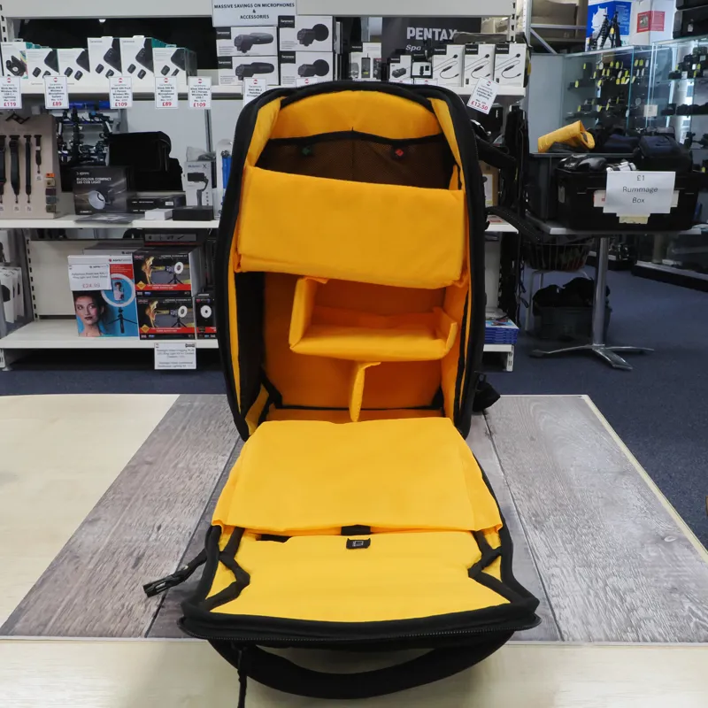 Used Vanguard Alta Rise 45 Photo Backpack - 3 Months Warranty-4