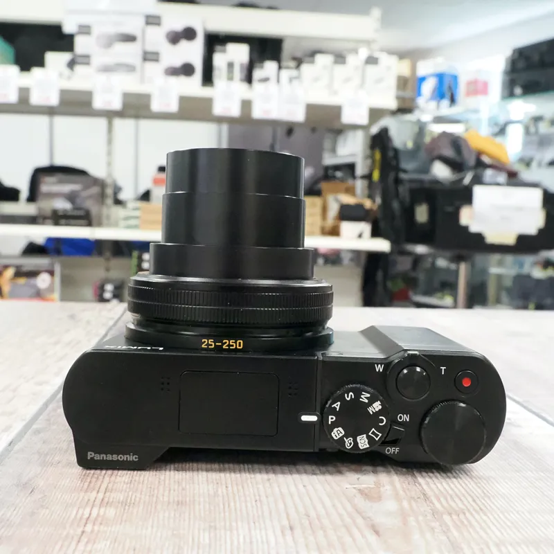 Used Panasonic Lumix TZ100 Digital Compact - 12 Months Warranty-5