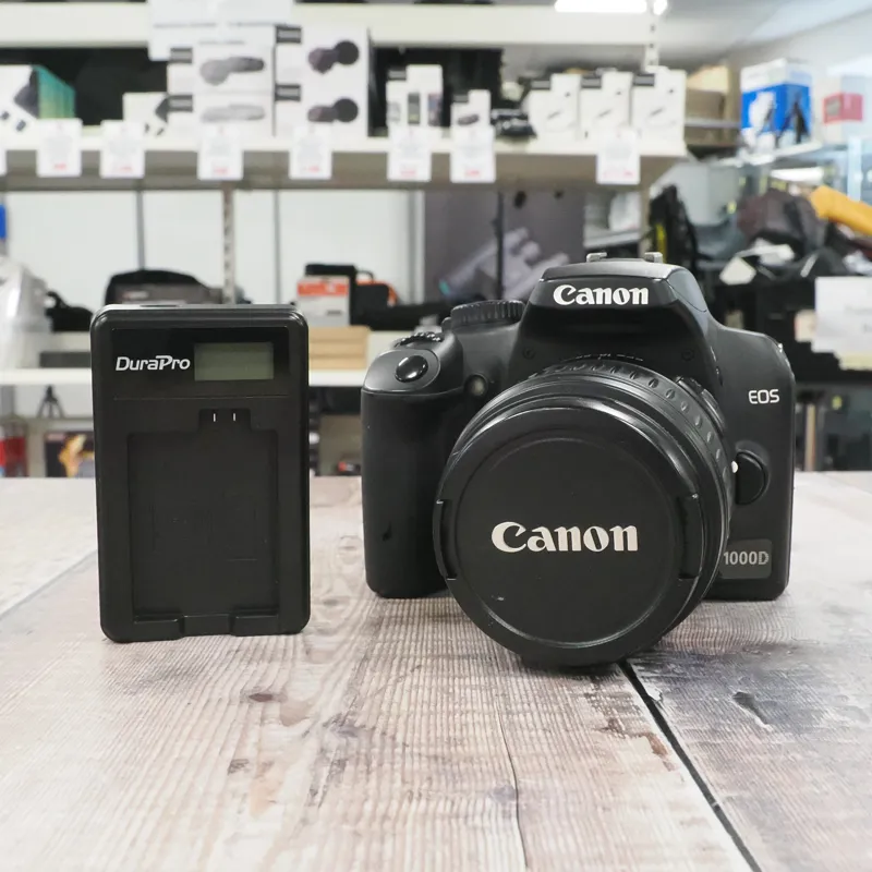 Used Canon 1000D + 18-55mm II - 1622 Actuations - 12 Months Warranty