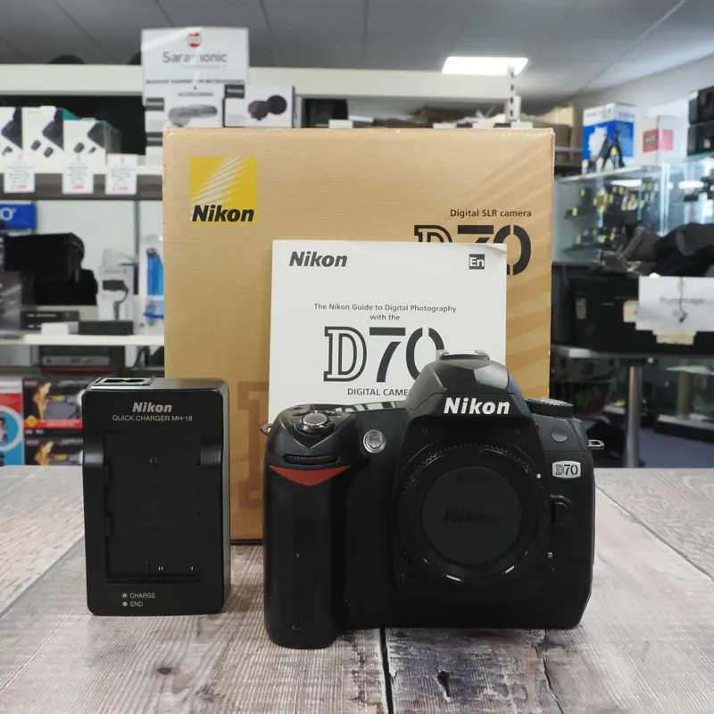 Used Nikon D70 Body - 3904 Actuations - 3 Months Warranty