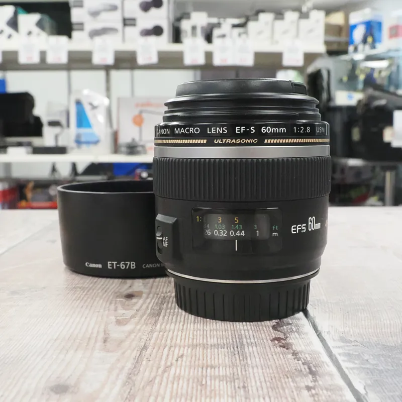 Used Canon EF-S 60mm f2.8 Macro - 12 Months Warranty