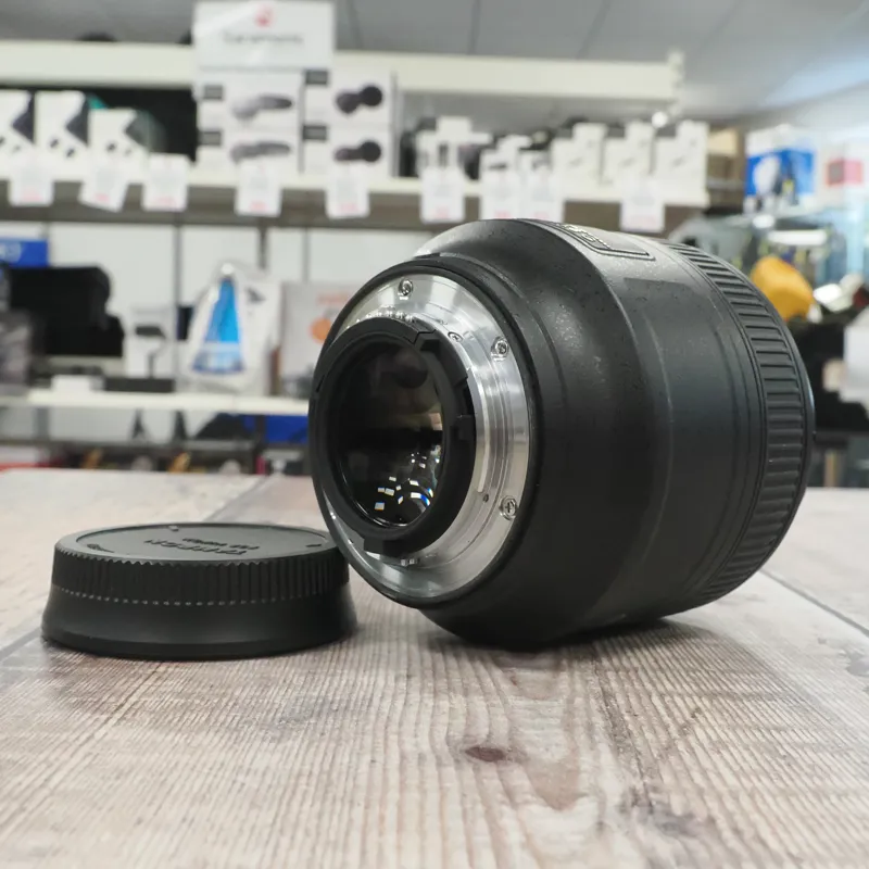 Used Nikon AF-S 85mm f1.8 G - 12 Months Warranty-3