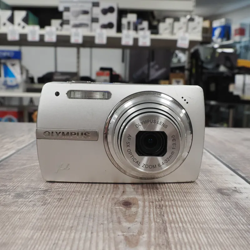 Used Olympus u820 Digital Compact - 3 Months Warranty-2