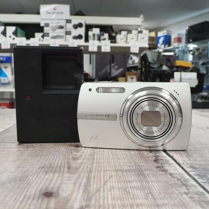 Used Olympus u820 Digital Compact - 3 Months Warranty