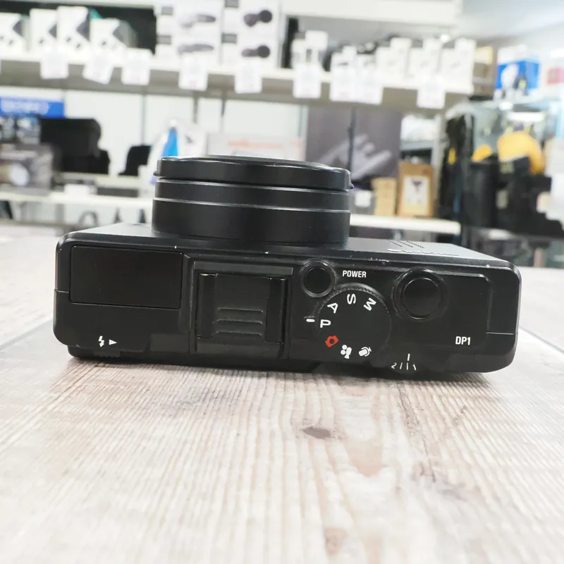 Used Sigma DP1 Compact Digital Camera - 12 Month Warranty-3