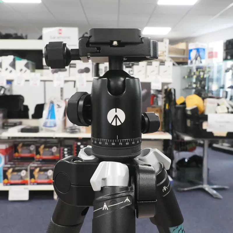 Used Manfrotto Element MII + ball head - 12 month warranty-2