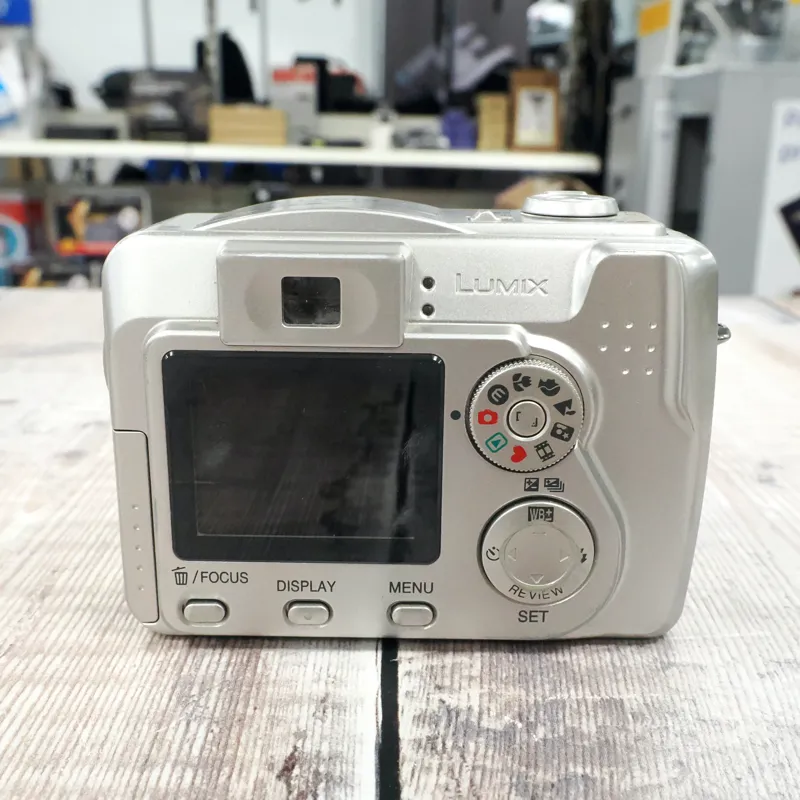 Used Panasonic Lumix LC70 Digital Compact - 3 Months Warranty-1