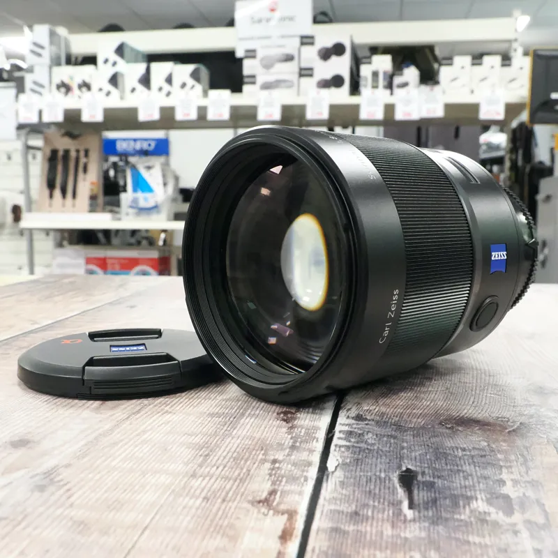 Used Sony 135mm f1.8 ZA Sonnar - SONY A Fit - 12 Months Warranty-2