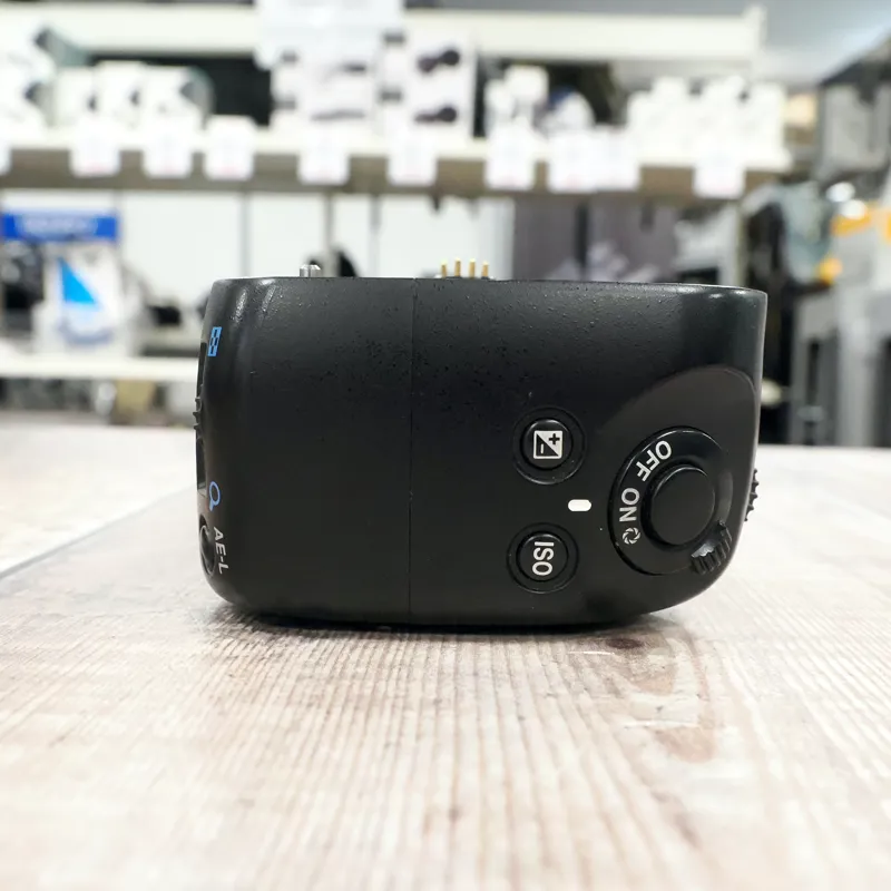 Used Pentax D-BG5 Battery Grip - K3 II - 12 Months Warranty-2
