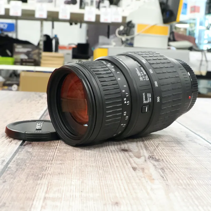 Used Sigma DL 70-300mm f4-5.6 Macro Super - Minolta - 12 Months Warranty-2