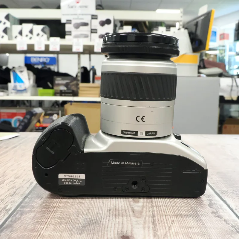 Used Minolta Dynax 500si + 28-80mm f3.5-5.6 - film - 3 Months Warranty-4