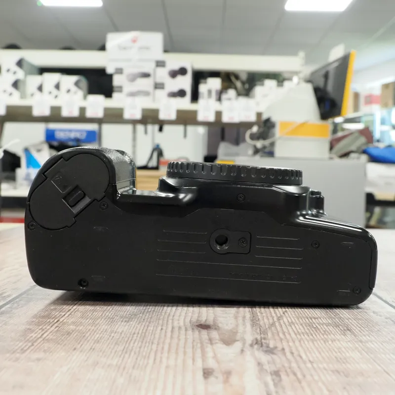 Used Canon EOS 1000N Body - Film - 3 Months Warranty-3