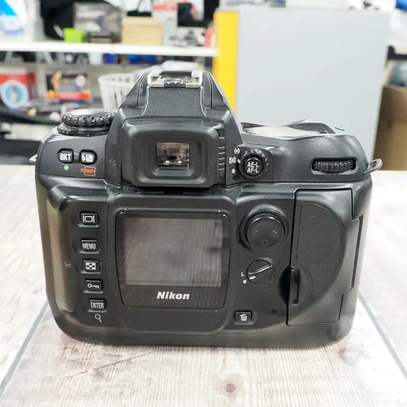 Used Nikon D100 Body - 12 Months Warranty-2