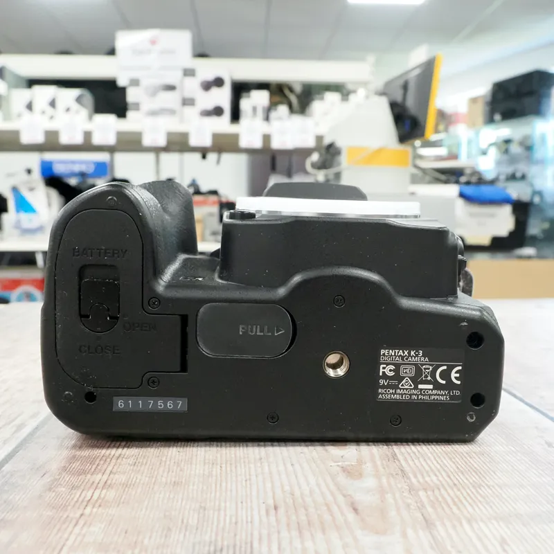 Used Pentax K-3 Body - 21602 Actuations - 12 Months Warranty-4