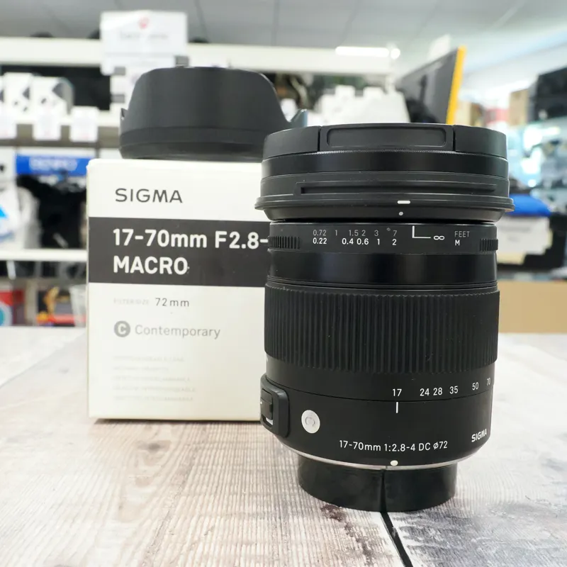 Used Sigma 17-70mm f2.8-4 DC Macro 'C' - Pentax AF - 12 Months Warranty