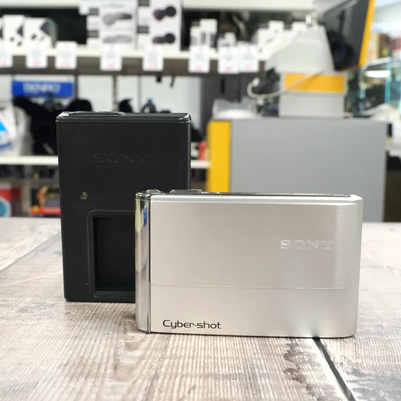 Used Sony Cybershot T70 Digital Compact - 3 Months Warranty