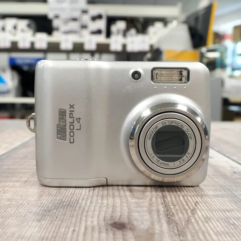 Used Nikon Coolpix L4 Digital Compact - 3 Months Warranty-1