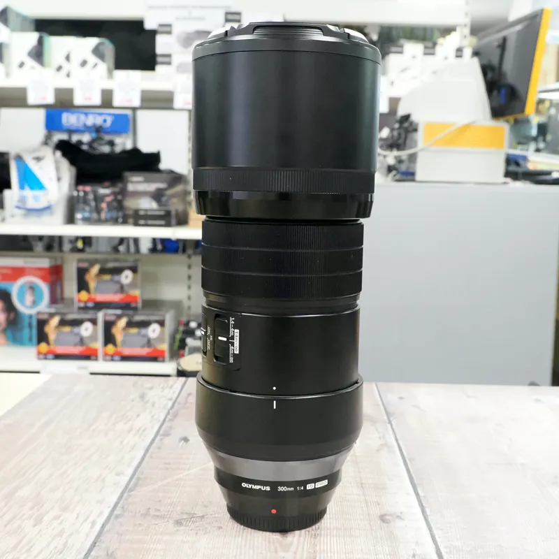 Used Olympus M.Zuiko 300mm f4 IS Pro - 12 Months Warranty-1