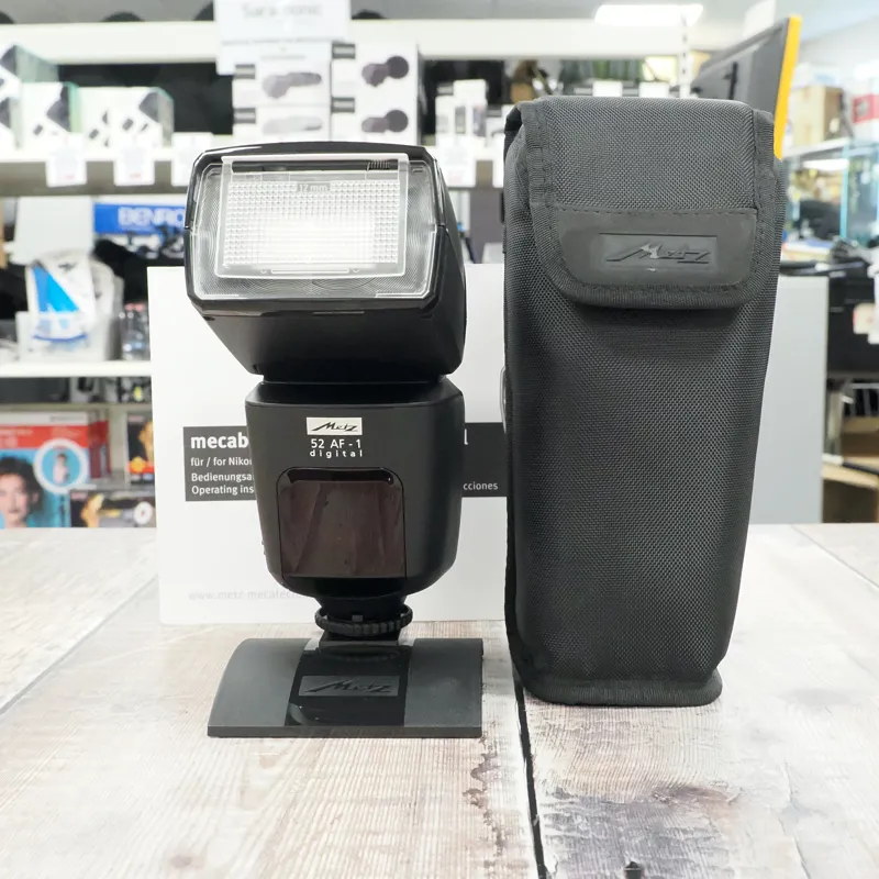 Used Metz 52 AF-1 Flash - Nikon Fit - 12 Months Warranty