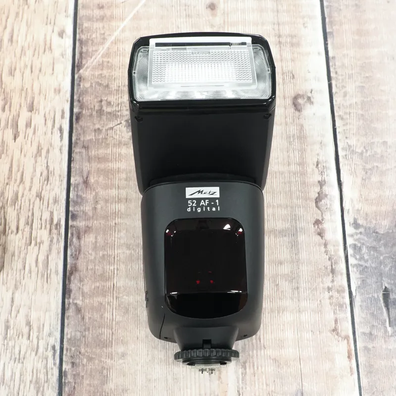 Used Metz 52 AF-1 Flash - Nikon Fit - 12 Months Warranty-1