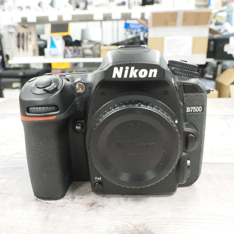 Used Nikon D7500 Body - 807 Actuations - 12 Months Warranty-1