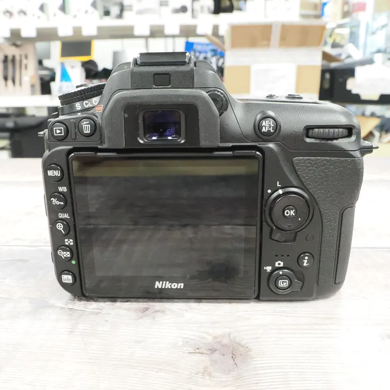 Used Nikon D7500 Body - 807 Actuations - 12 Months Warranty-2