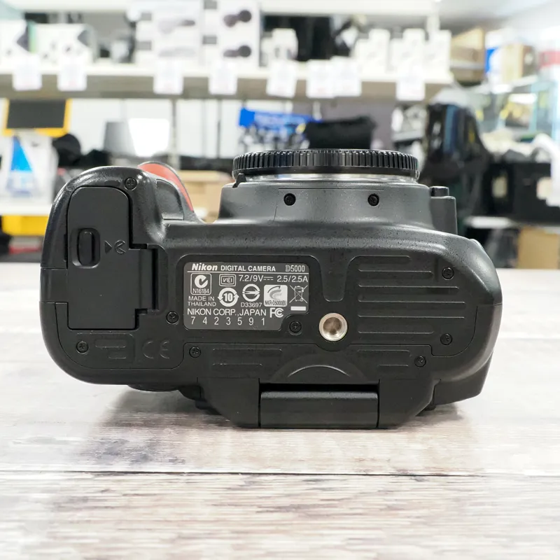 Used Nikon D5000 Body - 10347 Actuations - 12 Months Warranty-5