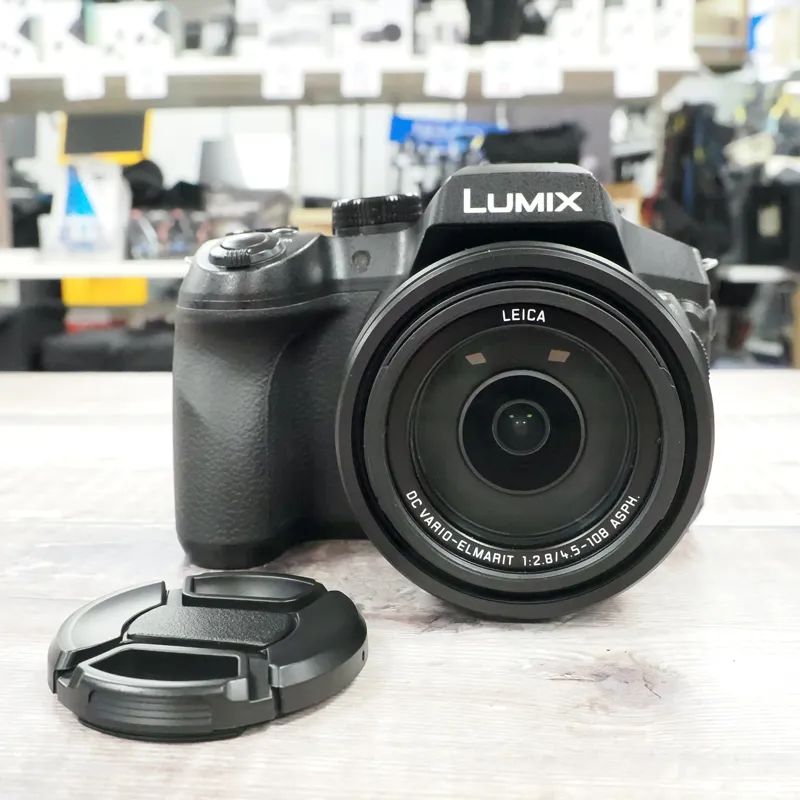 Used Panasonic Lumix FZ330 Bridge Camera - 734 Actuations - 12 Months Warranty-1