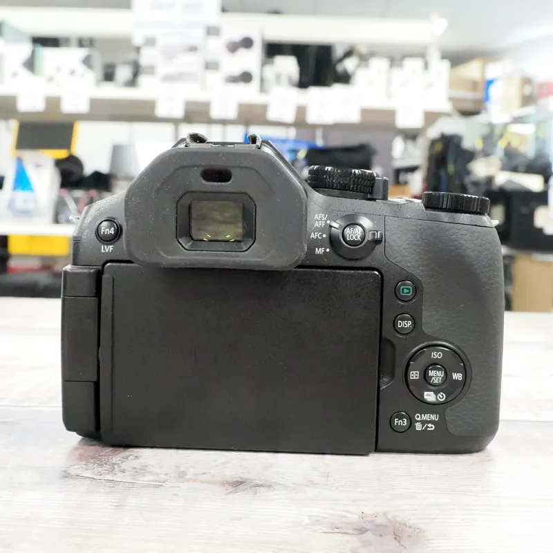 Used Panasonic Lumix FZ330 Bridge Camera - 734 Actuations - 12 Months Warranty-2