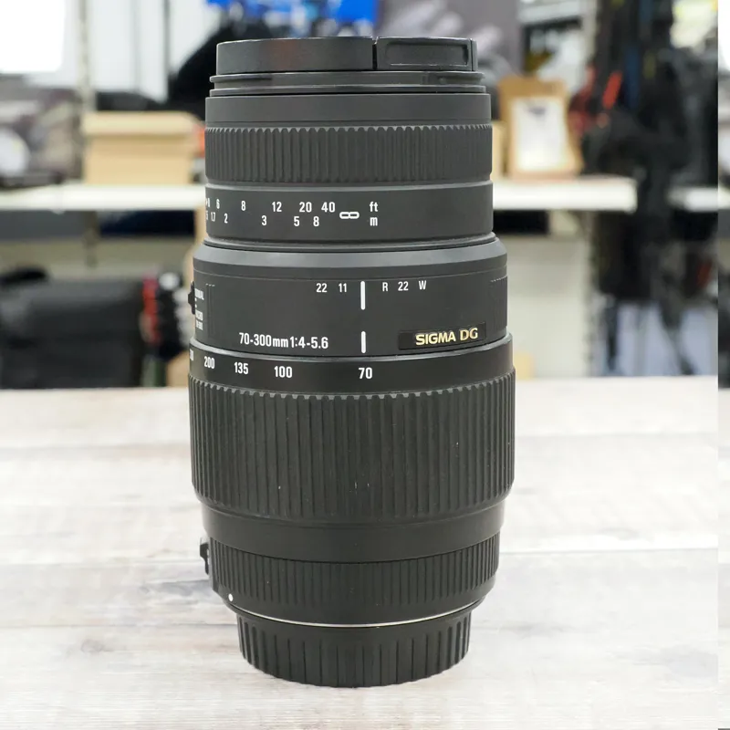 Used Sigma DG 70-300mm f4-5.6 - Canon - 12 Months Warranty-1