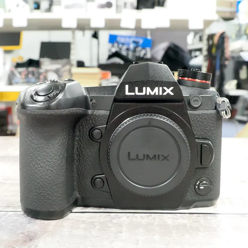 Used Panasonic Lumix G9 Body - 4983 Actuations - 12 Months Warranty-1