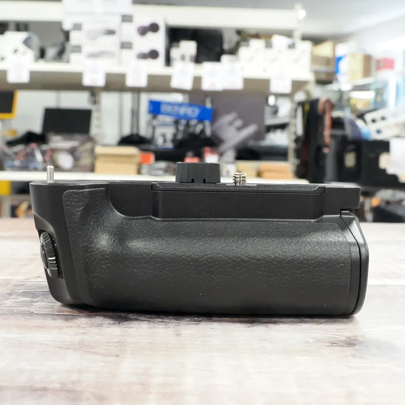 Used Olympus HLD-9 Battery Grip - 12 Months Warranty-1