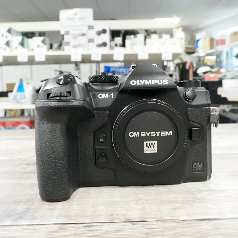 Used Olympus OM-1 Body - 472 Actuations - 12 Months Warranty-1