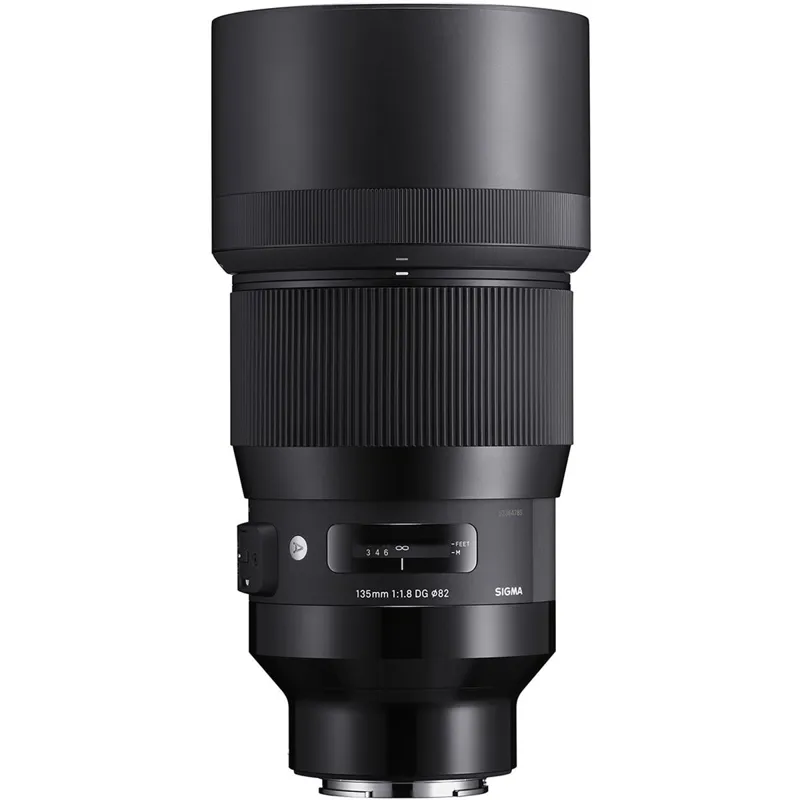 Sigma 135mm F1.8 DG HSM ART Lens - Sony FE Fit