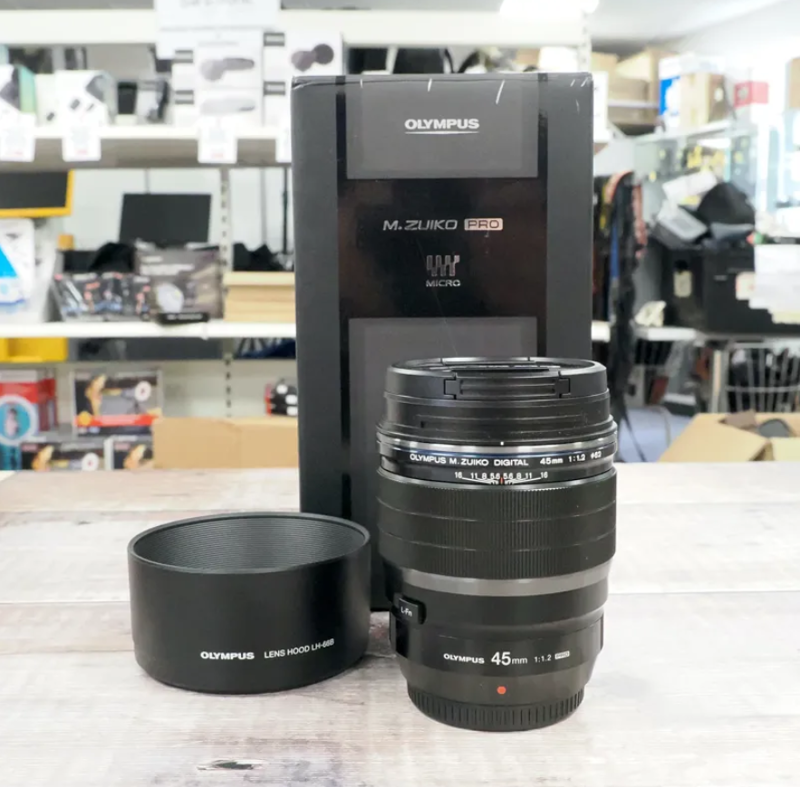 Used Olympus M.Zuiko 45mm f1.2 Pro ED - 12 Months Warranty