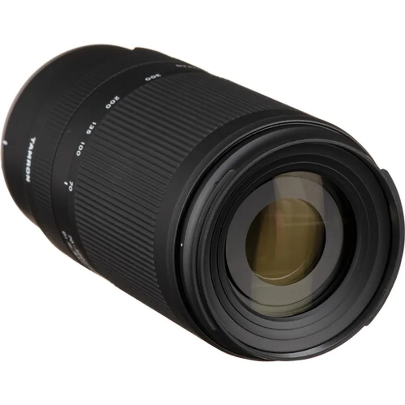 Tamron 70-300mm f/4.5-6.3 Di iii RXD lens for Nikon Z-4
