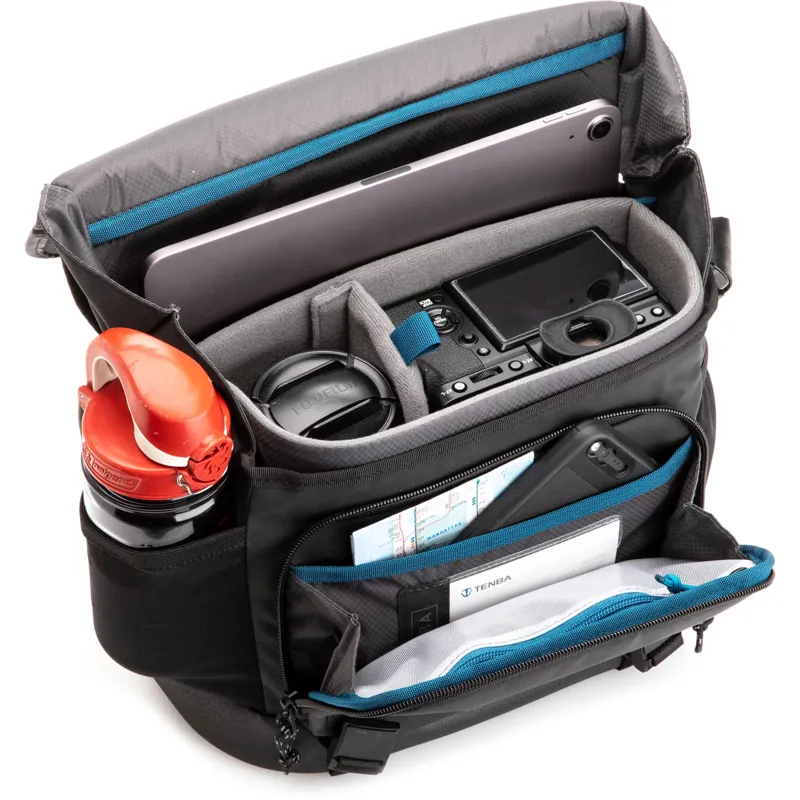Ex-Display Tenba DNA 9 Slim Messenger Bag in Black-2