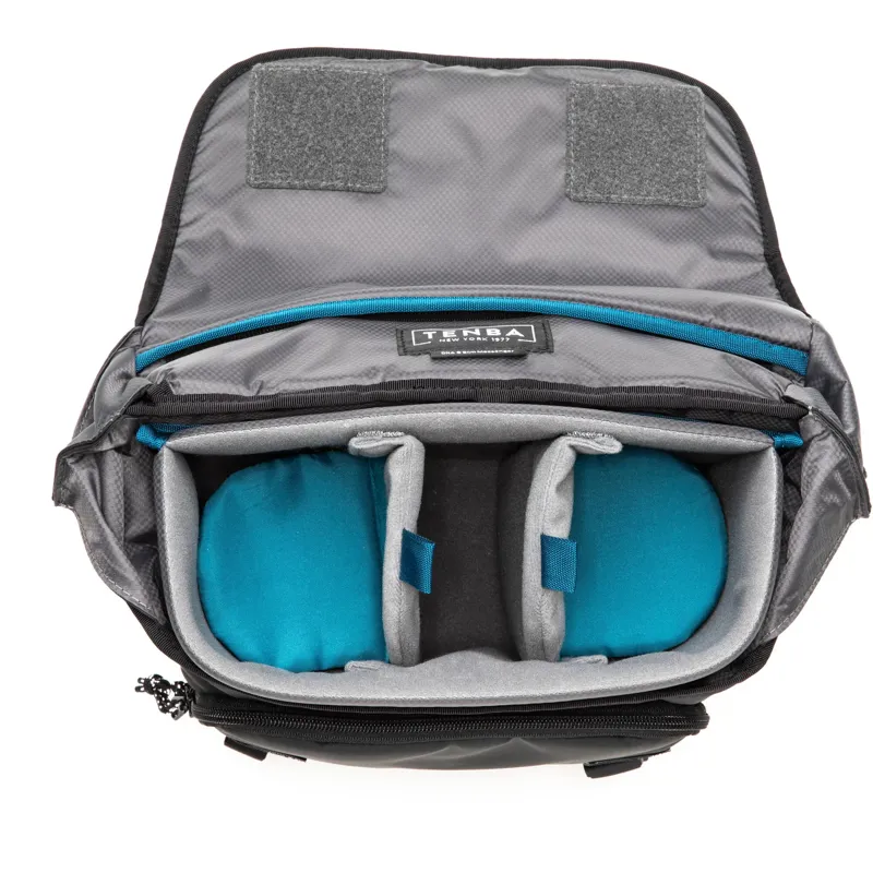 Ex-Display Tenba DNA 9 Slim Messenger Bag in Black-3
