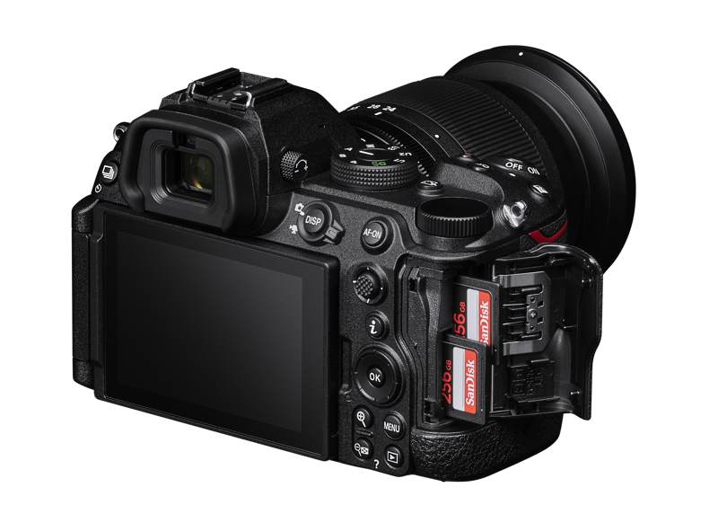 Nikon Z5II With 24-200mm F/4-5.6 S Lens-3