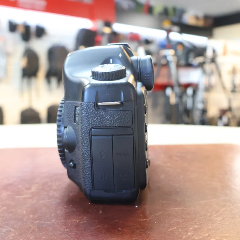 Used Canon 5D Mark 1 Body - 12 Months Warranty-4
