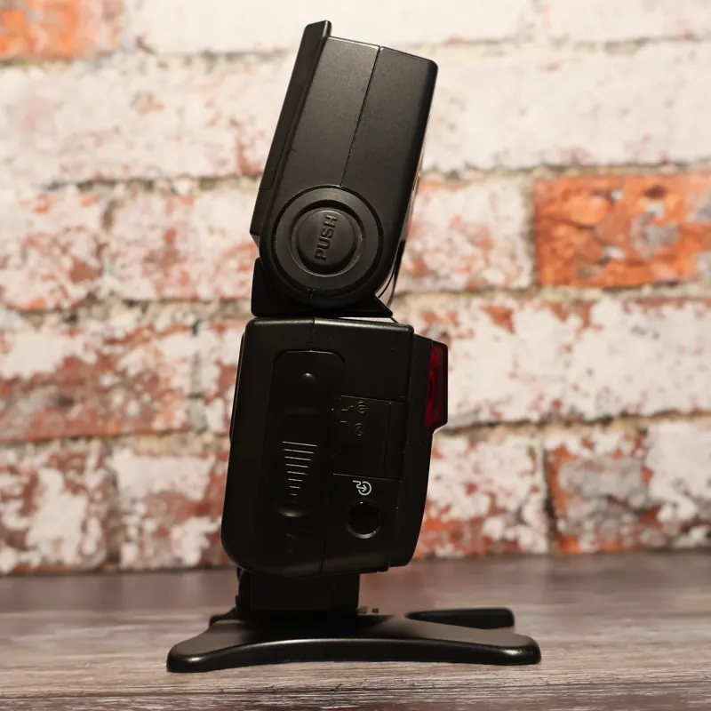 Used Nikon SB-600 Flash - 1 YEAR GTEE-2