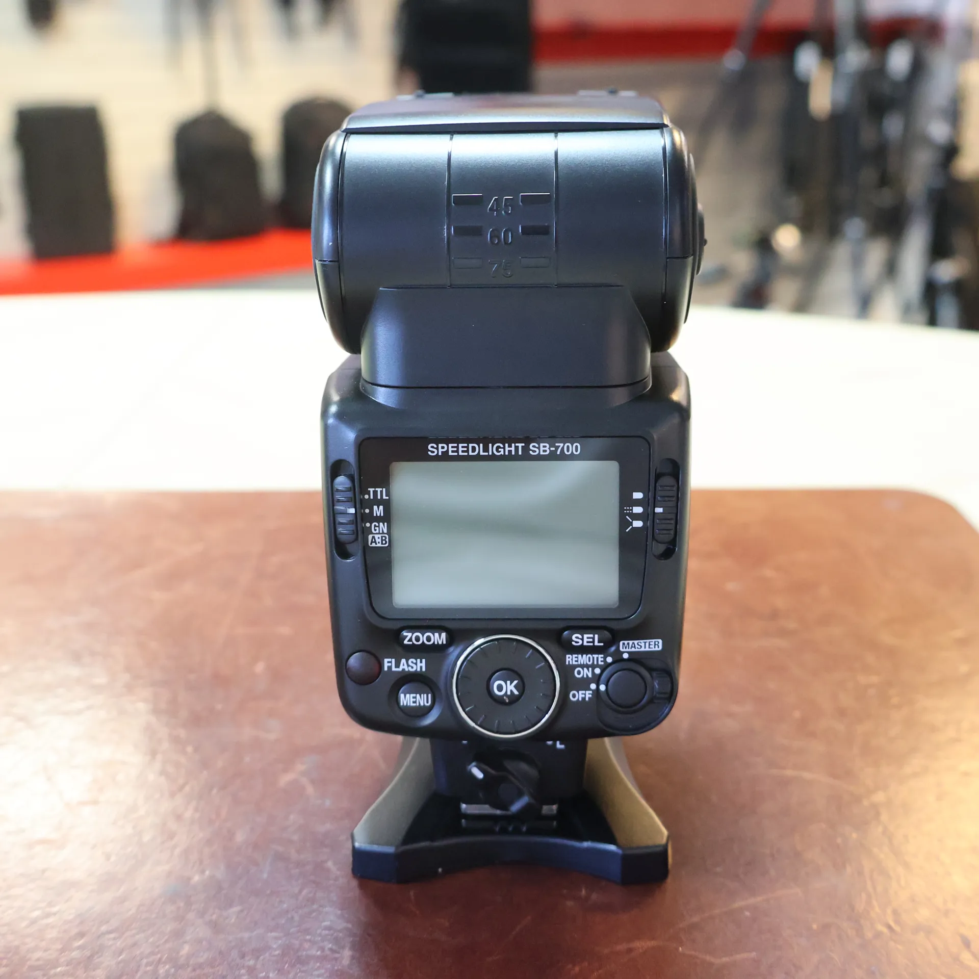 Used Nikon SB700 Flash 12 Month Warranty