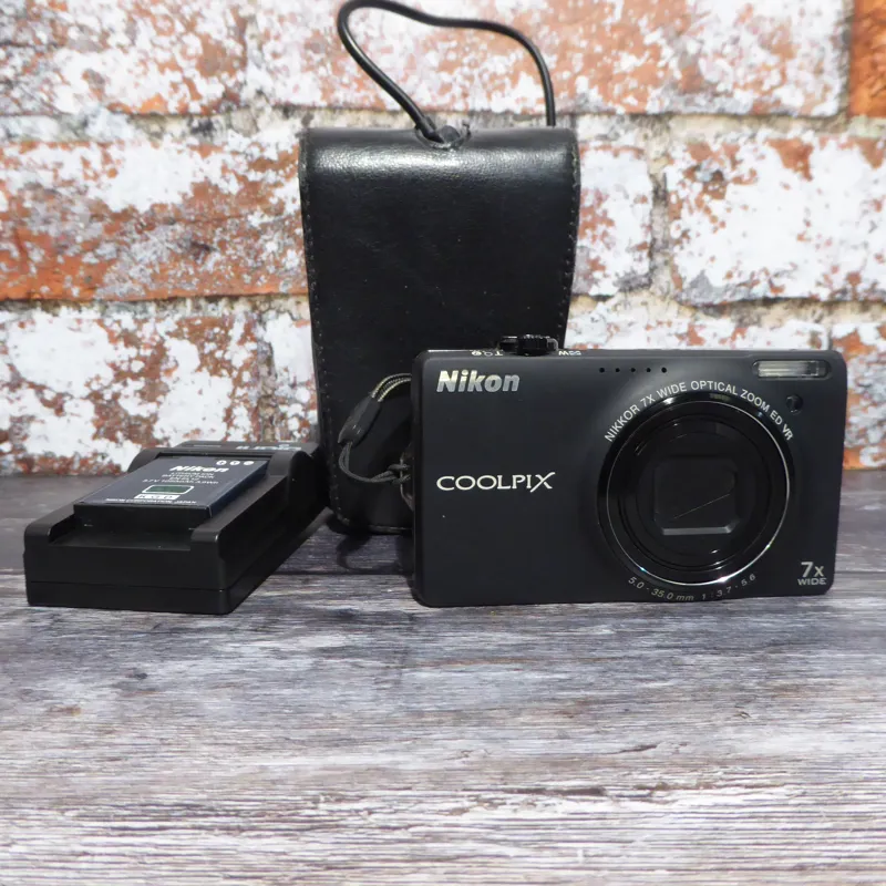 Used Nikon Coolpix S6000 - 1 YEAR GTEE