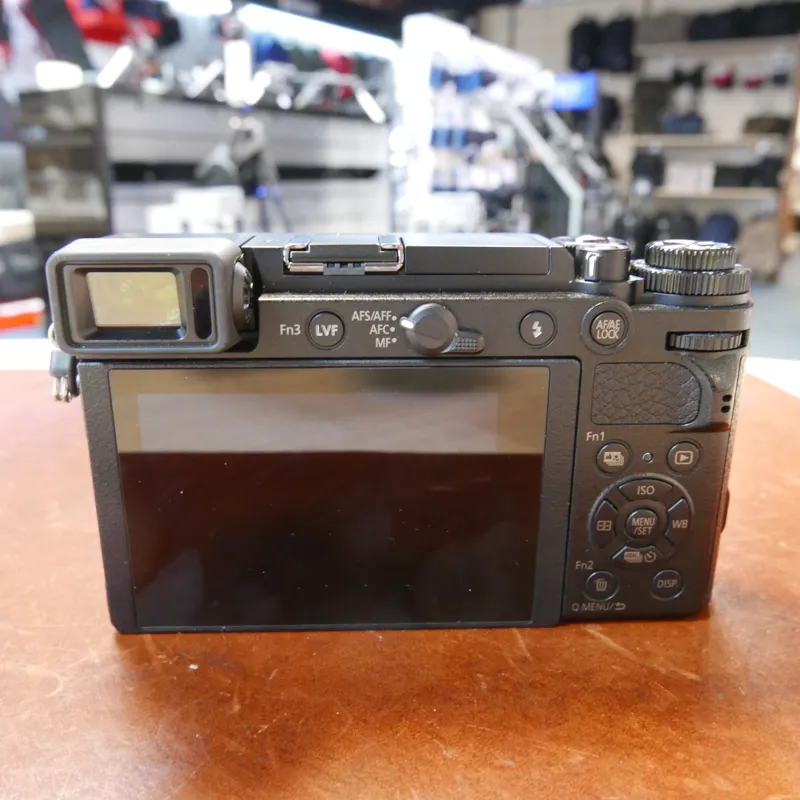 Used Panasonic Lumix GX9 Camera Body with 462 actuations - 1 YEAR GTEE-2