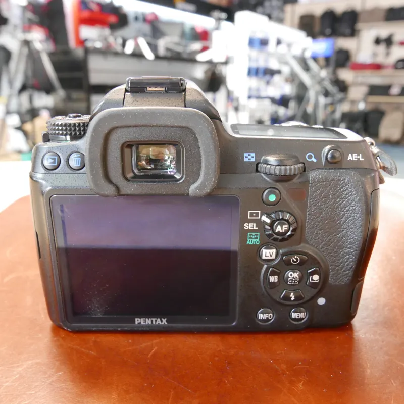 Used Pentax K-7 DSLR Body with 21174 actuations - 1 YEAR GTEE-2