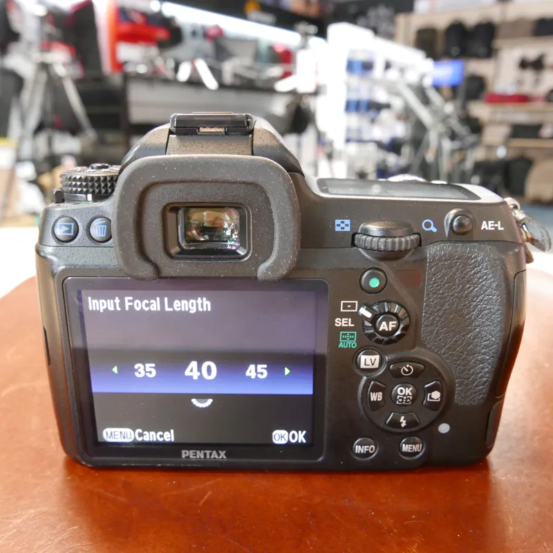 Used Pentax K-7 DSLR Body with 21174 actuations - 1 YEAR GTEE-3