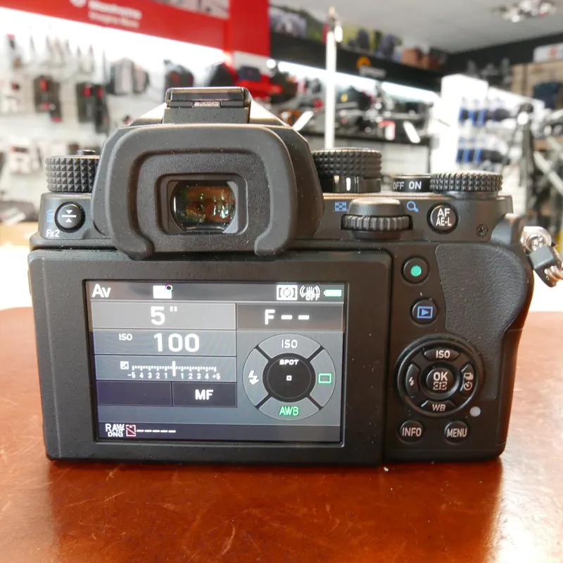 Used Pentax KP Body In Black - 665 actuations - 1 YEAR GTEE-4