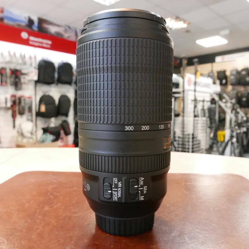 Used Nikon AF-P 70-300mm f4.5-5.6 E ED VR - 1 YEAR GTEE-2