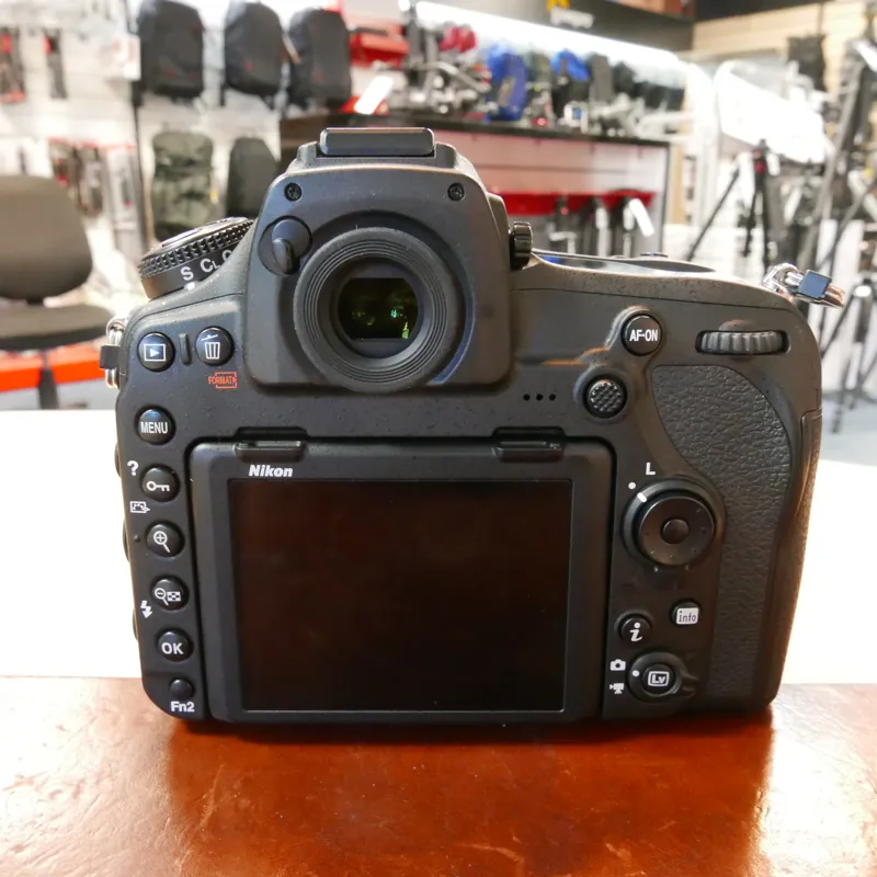Used Nikon D850 Body - 40347 Actuations - 1 YEAR GTEE-2