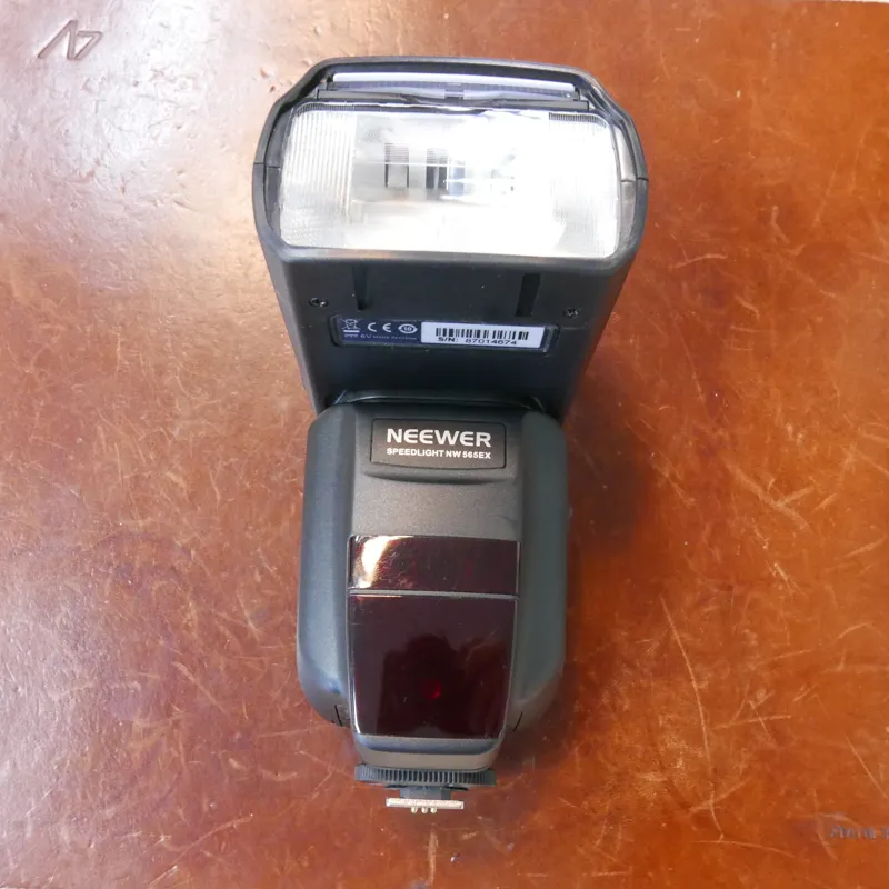 Used Neewer NW565EX Flash - Nikon - 1 Year GTEE-1